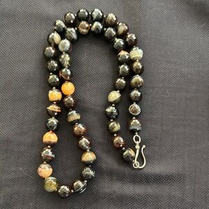 Handmade Elegant Multicolor Beaded Stone Necklace